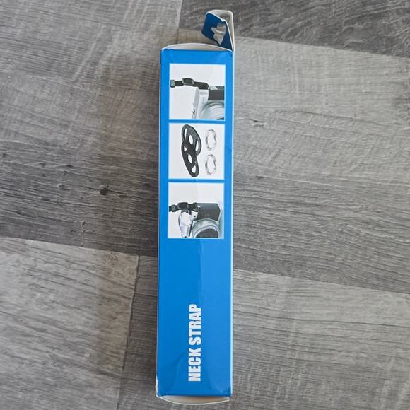 NWT, Black Camera Neck Strap - Picture 2 of 3